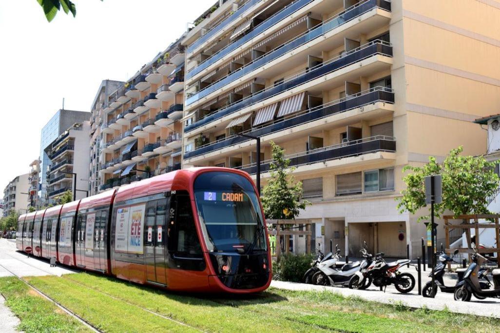 Grand Studio Nice Proche Plages Et Promenade Des Anglais Apartment Bagian luar foto