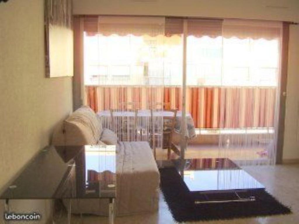 Grand Studio Nice Proche Plages Et Promenade Des Anglais Apartment Bagian luar foto